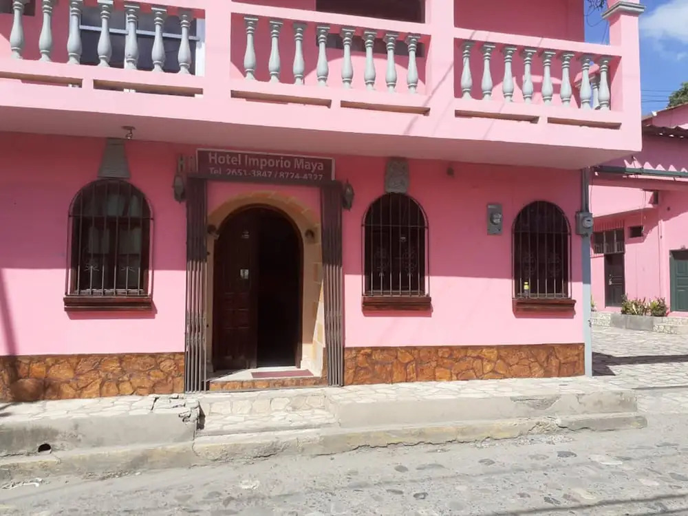 Hotel Emporio Maya