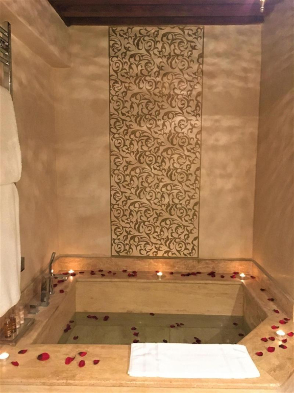 Riad Mayfez Suites & Spa