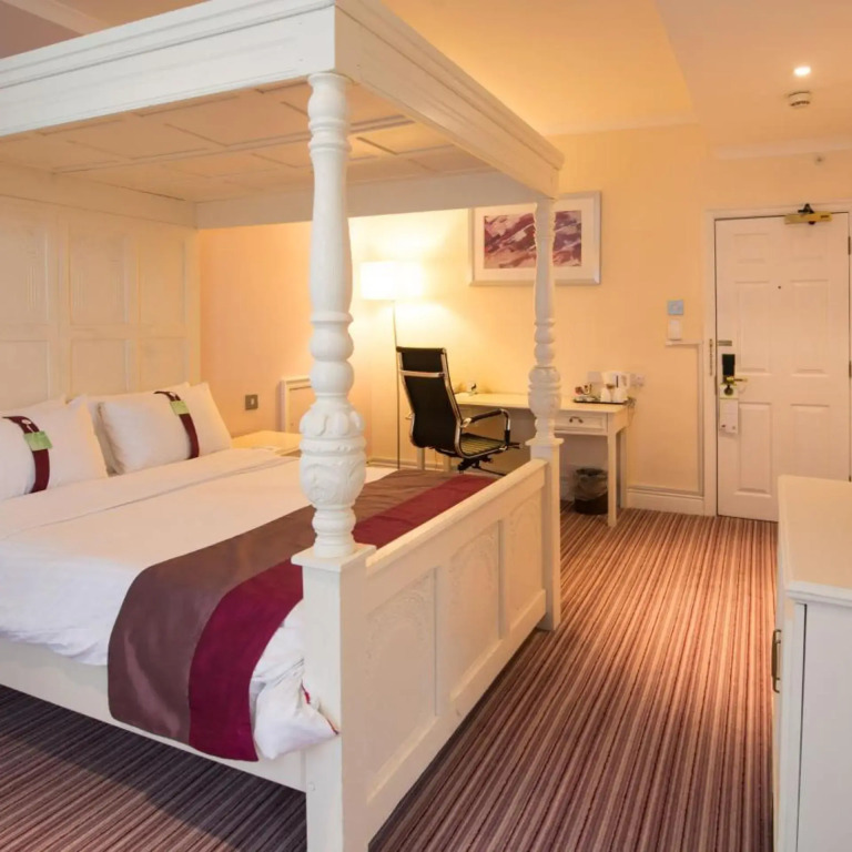 Holiday Inn Milton Keynes East M1 Junc 14 by IHG