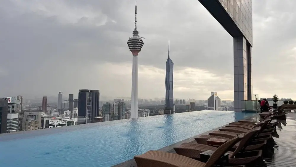 Luxe Suites at Platinum KLCC
