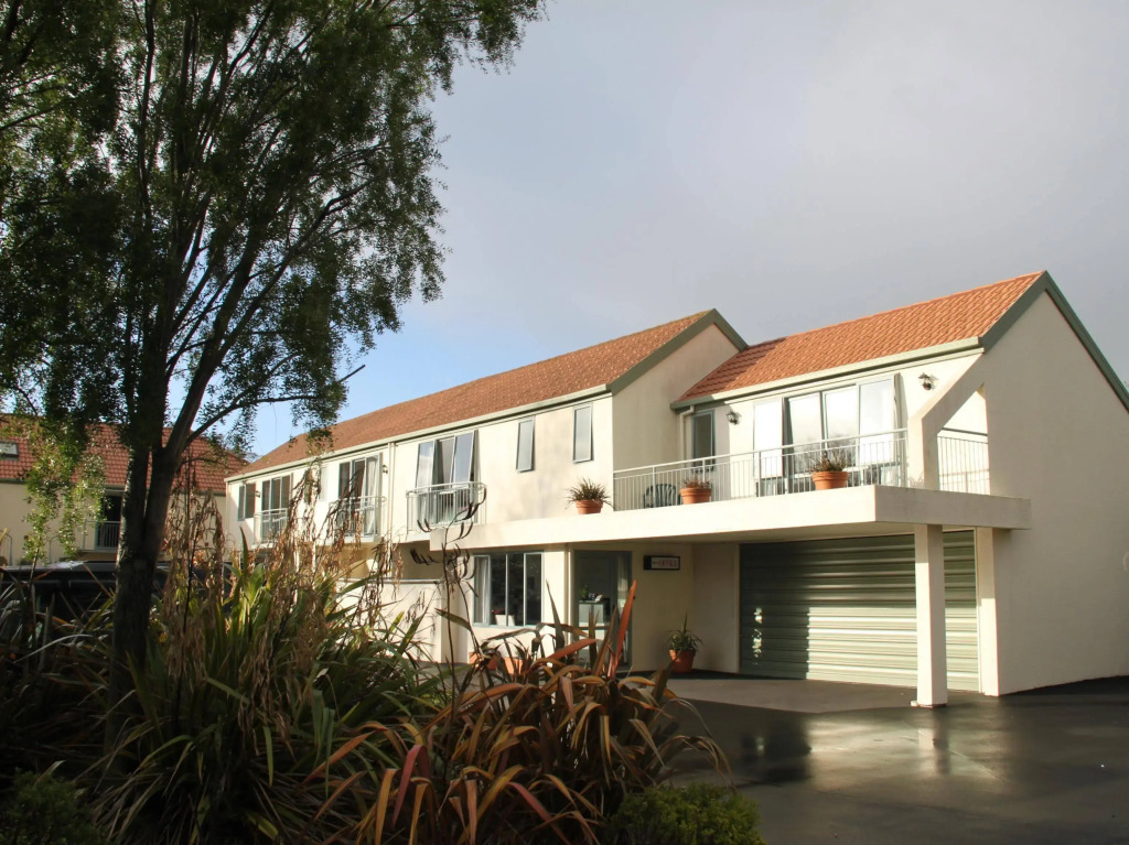 Alcala Motor Lodge