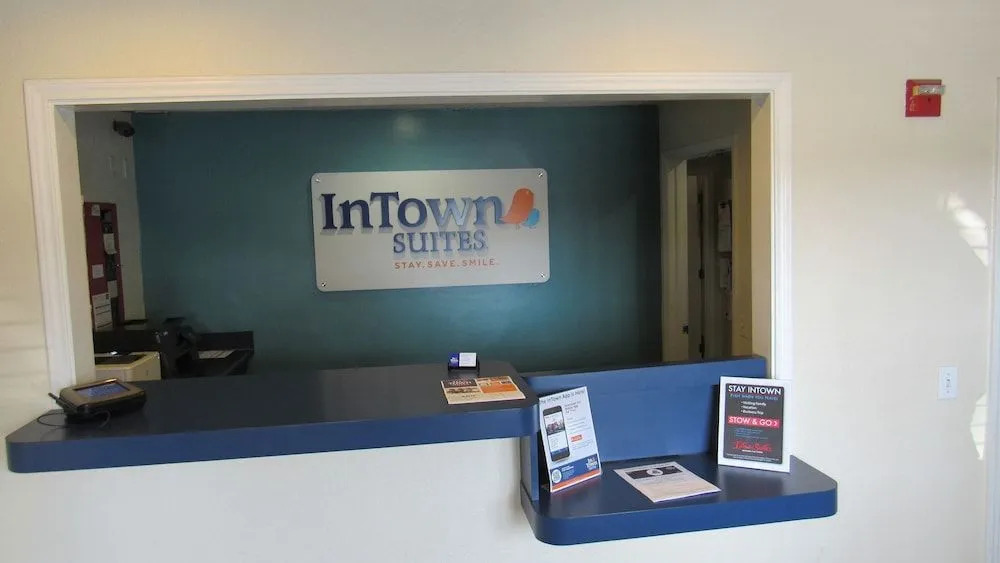 Intown Suites Extended Stay Nashville TN - Bellevue