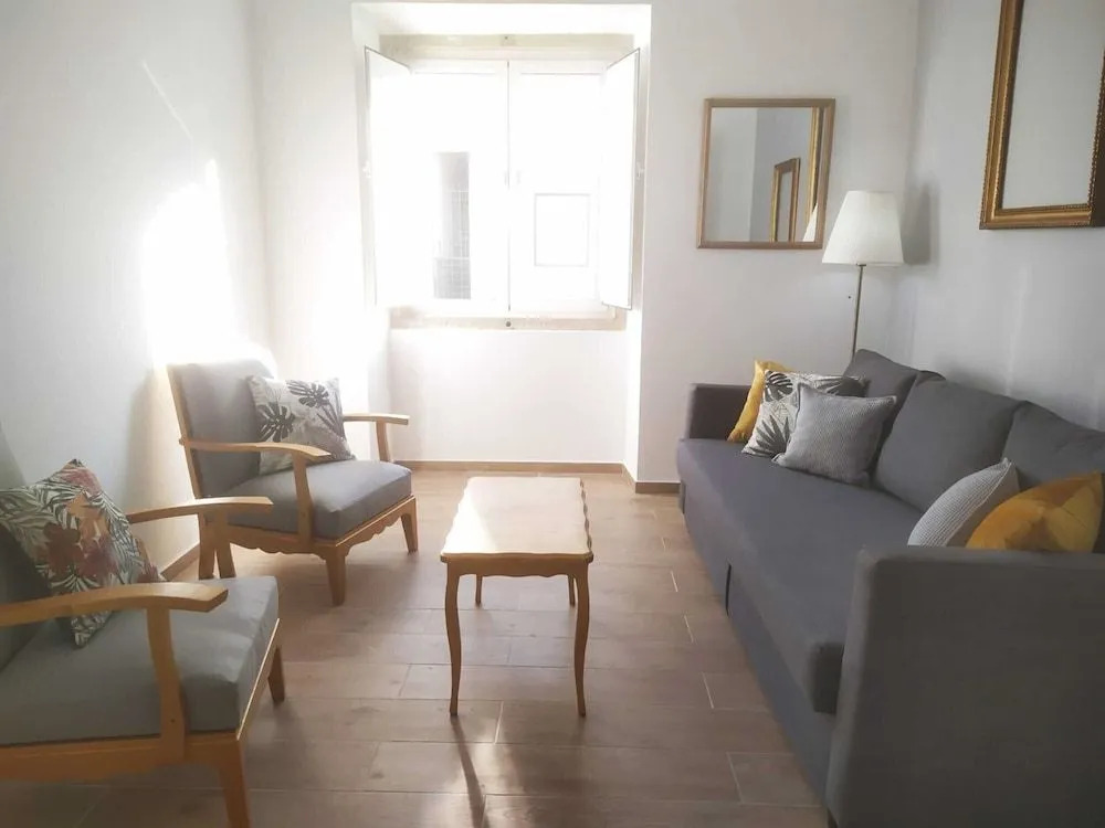 Casa c/ Piscina e Terraço em Faromystay