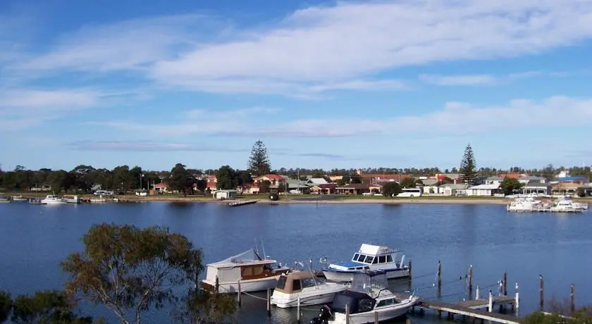 Ocean Views Motel Lakes Entrance