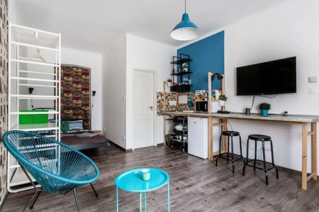 BpR Colorist Apartments