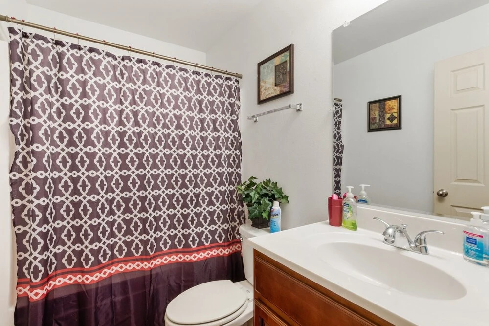Charming In Conway 3 Bedroom Duplex by Redawning