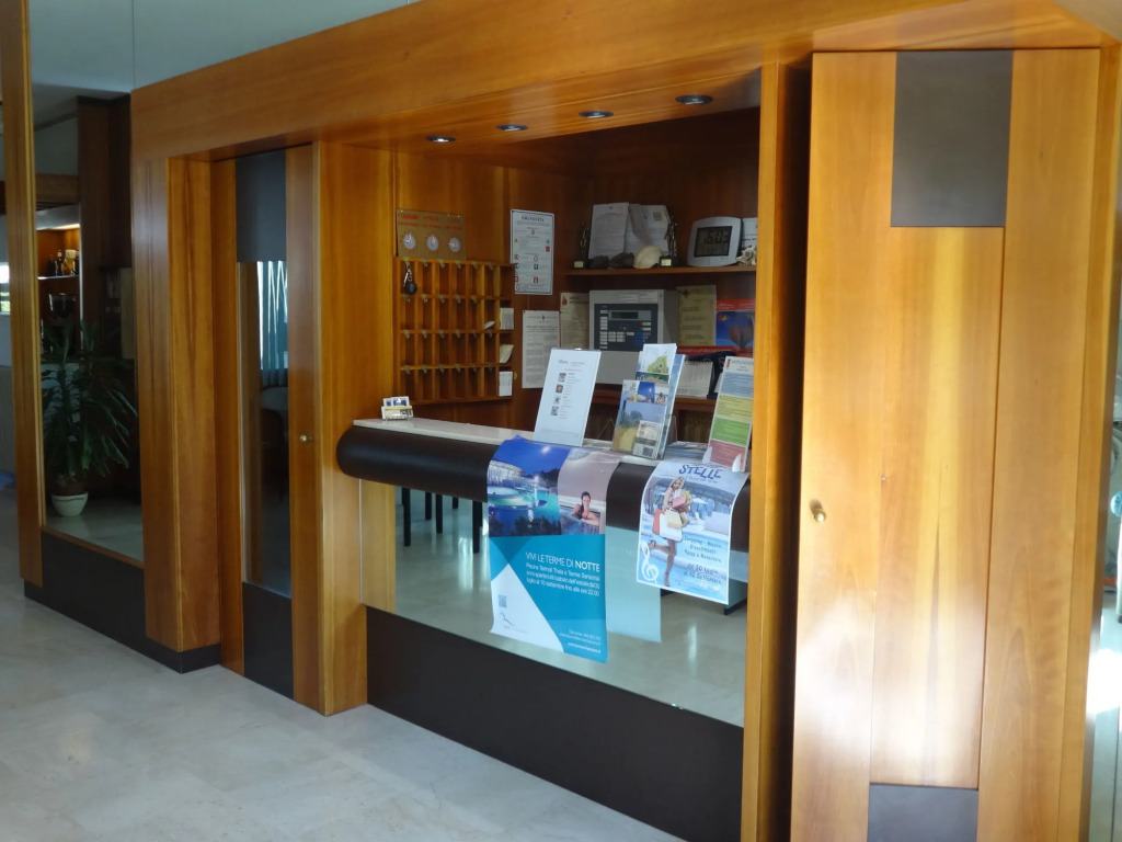 Hotel Saturno