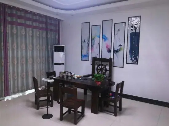 Zhengding Lavender Theme Homestay