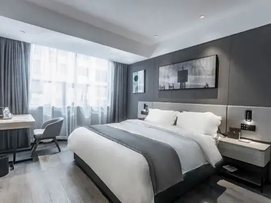 Huasheng Yiju Hotel (Jinhua Road Branch)