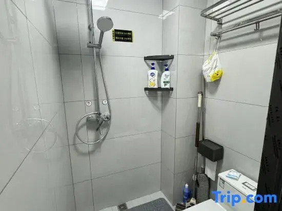 Qingfeng Xiaozhu Homestay