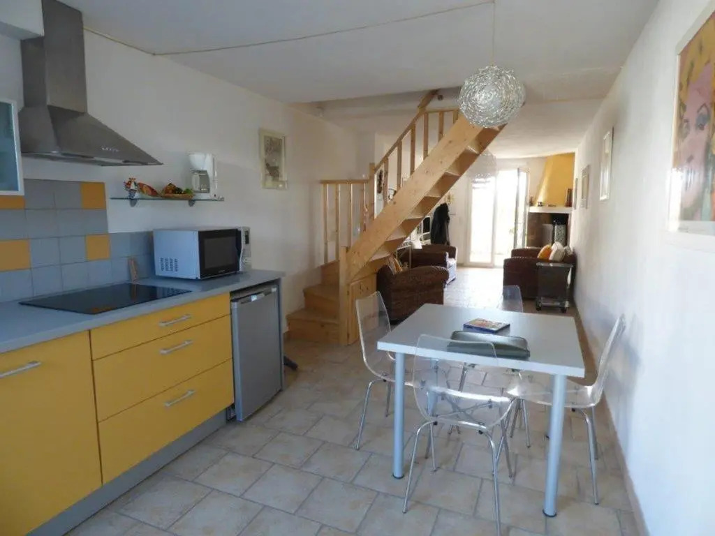 Maison Saintes-Maries-de-la-Mer, 3 pièces, 5 personnes - FR-1-475-38