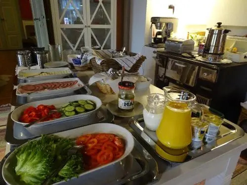 B&B Savikon Kartano