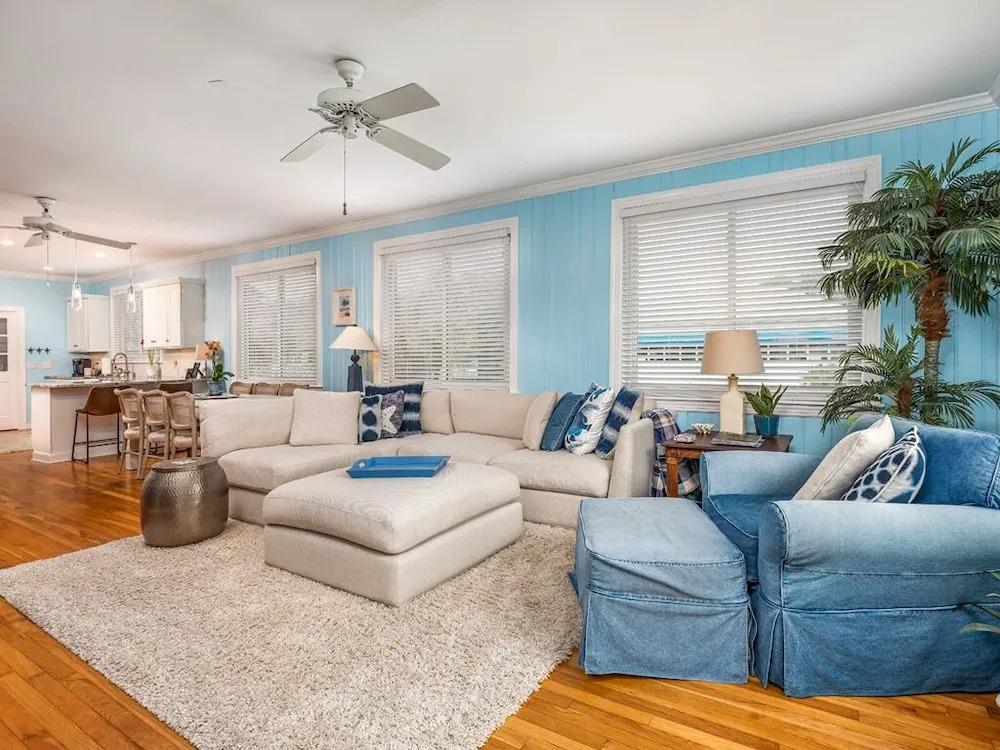 Hang Ten by Tybee Vacation Rentals