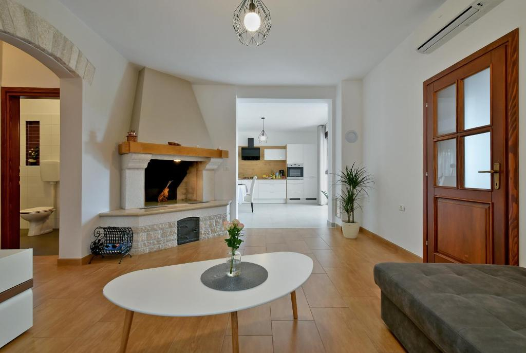 House Vedran 1125