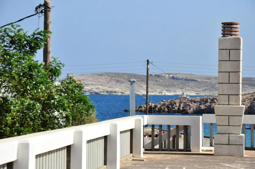 Apartment With 2 Bedrooms in Psathi, With Wonderful sea View and Furni