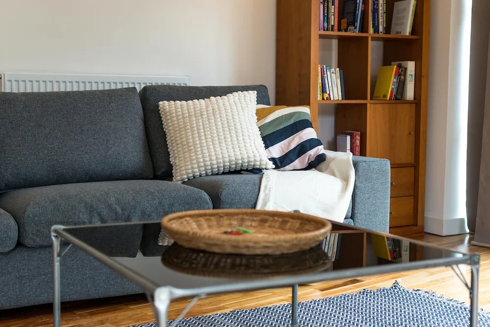 Broadband 2BD City Flat Farringdon Expedia