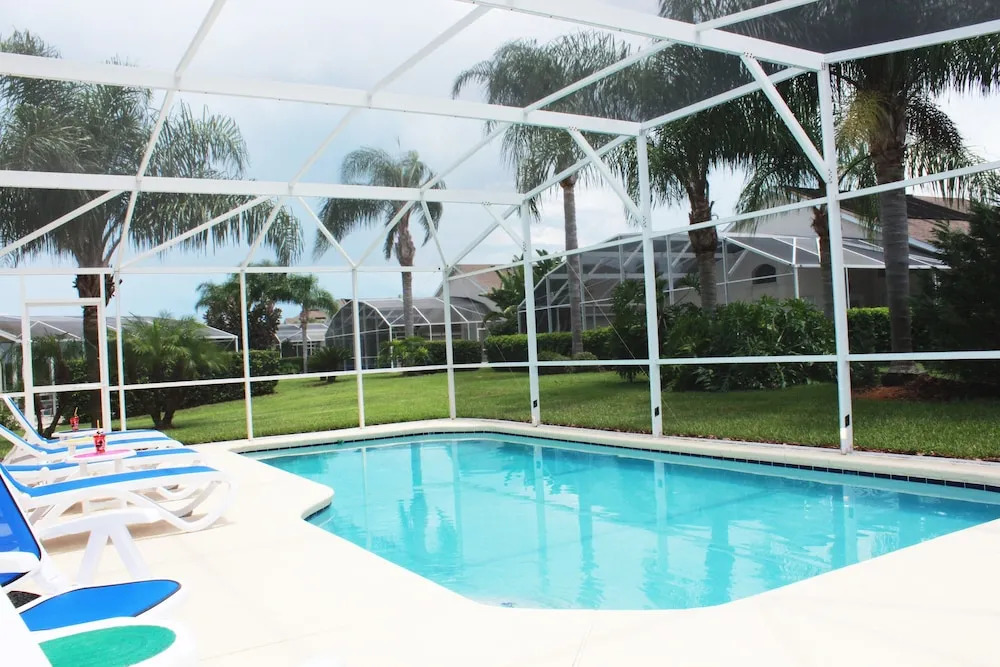 Ov3868 - Hampton Lakes - 5 Bed 3 Baths Townhome