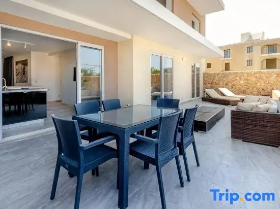 Hygge - 4 bedrooms (sleeps 8+2 kids) Xaghra village