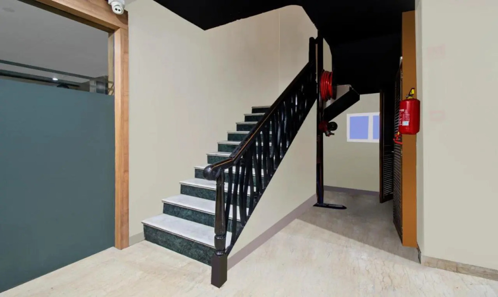 Treebo Maharaja Residency Family Hotel