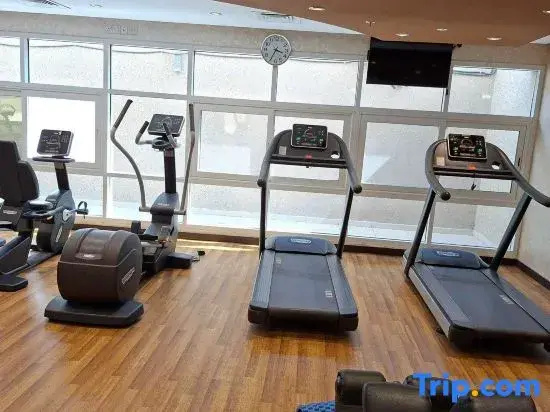 Skyz Lifestyle 1BR Residences at Arjan with Pool & Gym