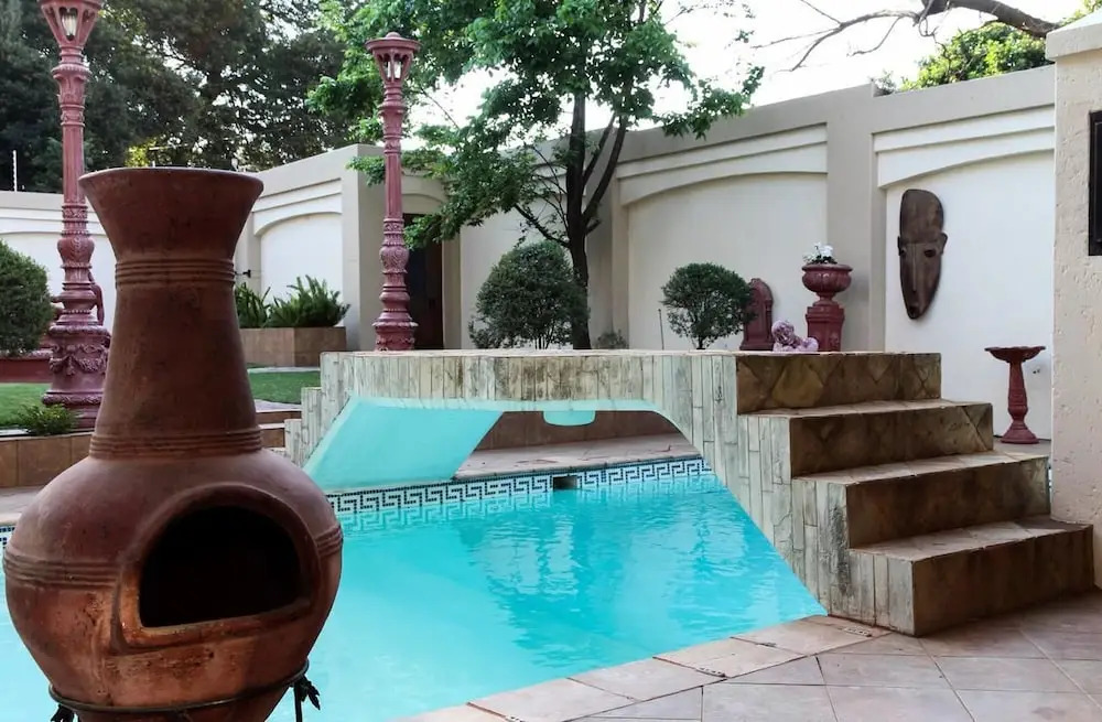 J's Guesthouse