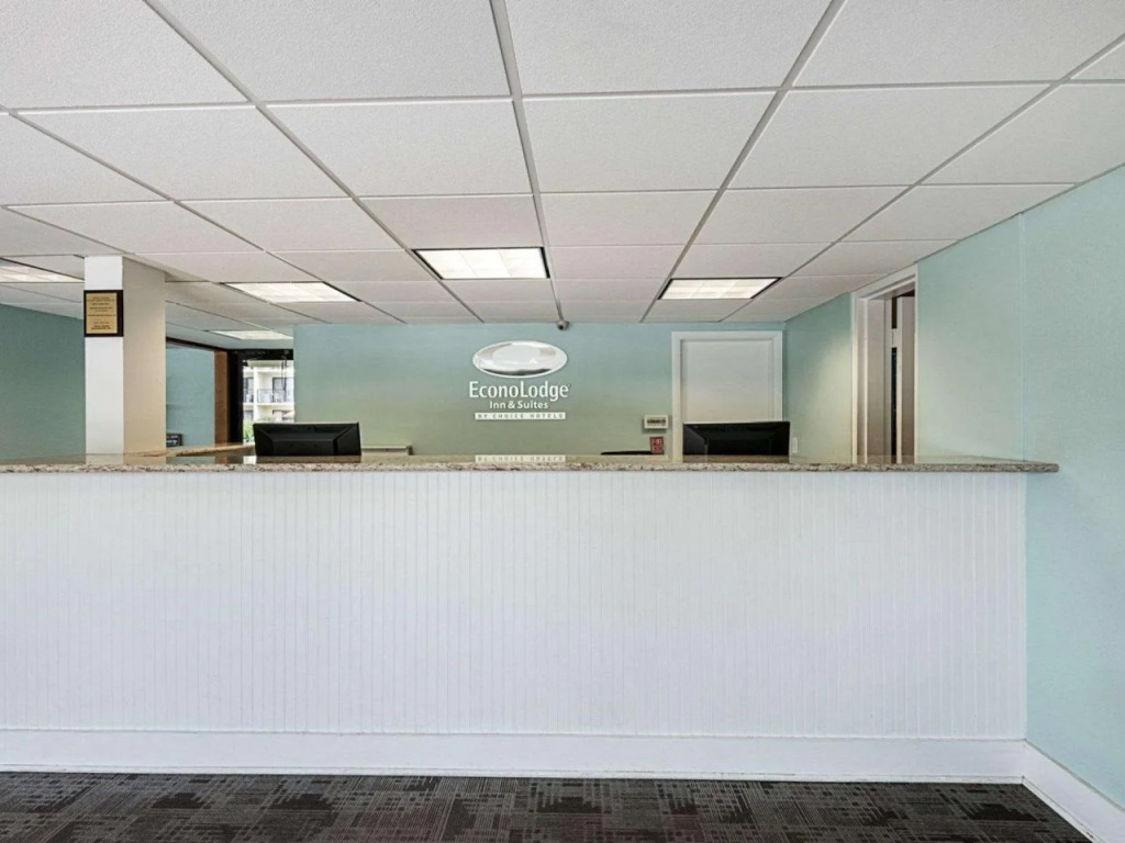 Econo Lodge Inn & Suites Rehoboth Beach