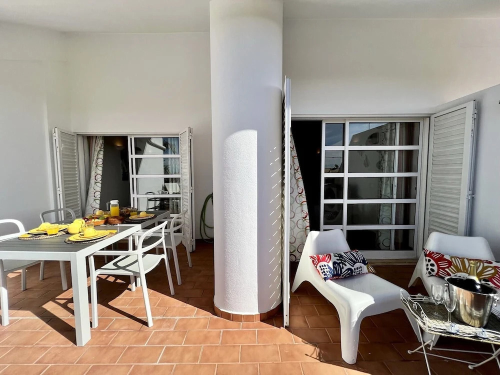 Vilamoura Club Villa 3 With Pool by Homing