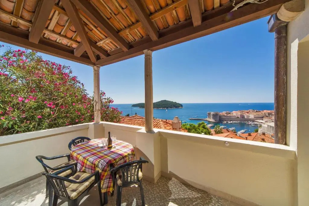 Apartment Astelas
