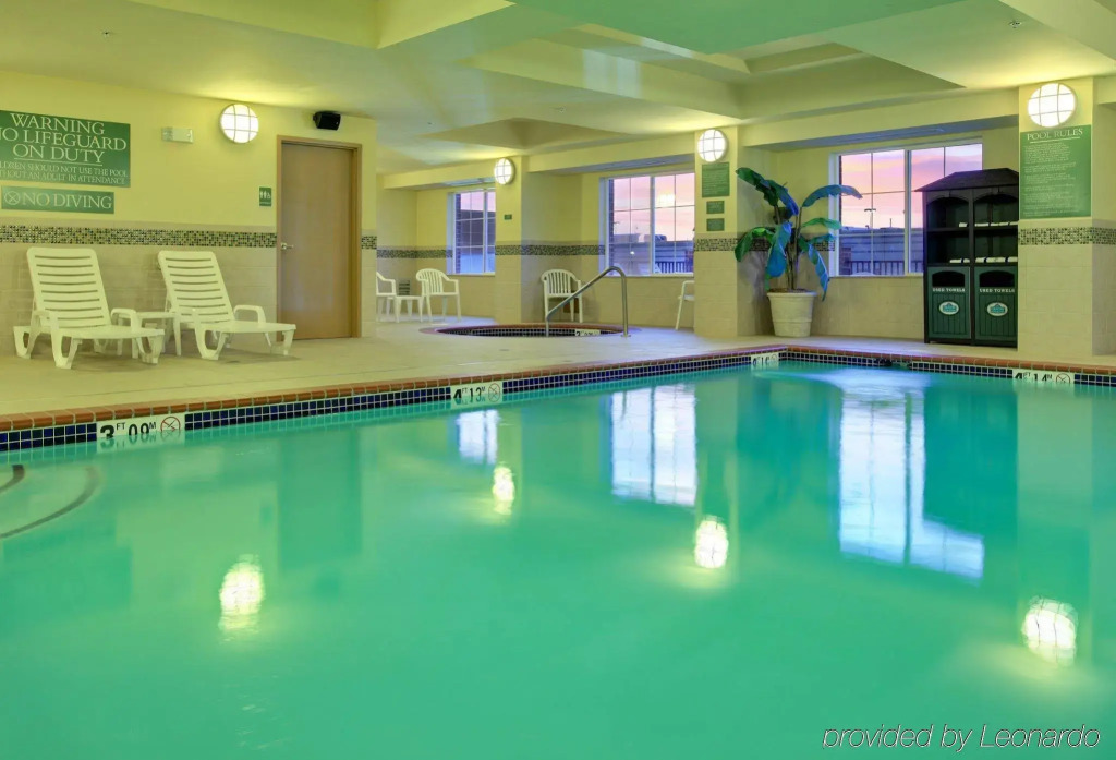 Country Inn & Suites by Radisson, Conway, AR
