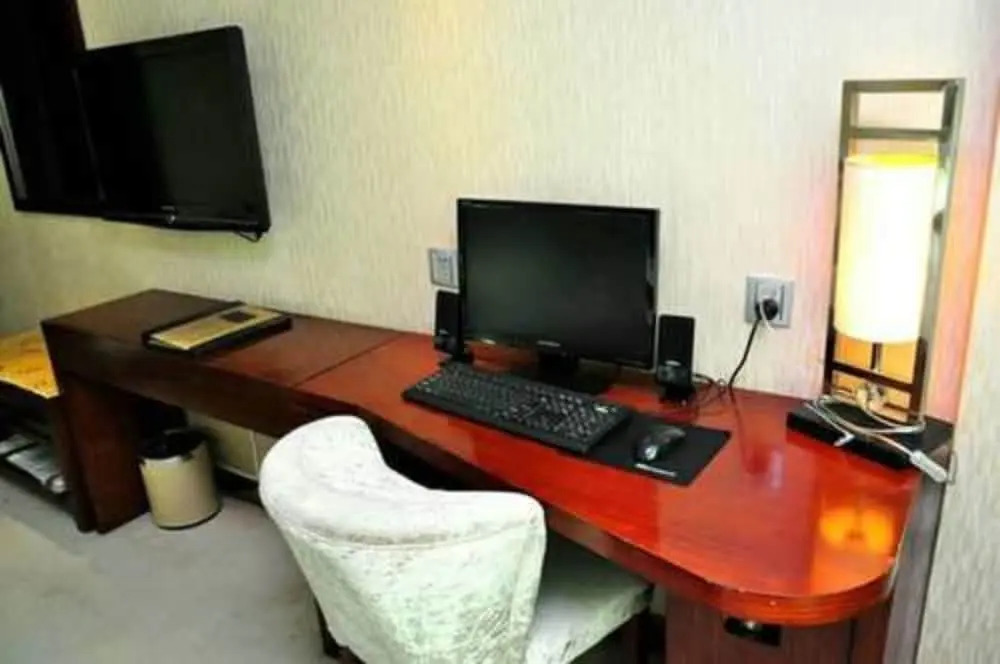 Qinghai Huangzi Haoting Hotel