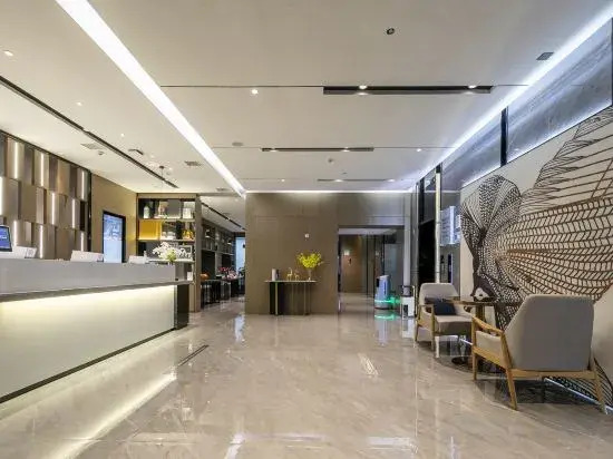 Echarm Hotel (Wuhan Guanggu University Yuan Road Branch)