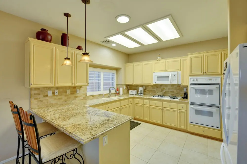 065870: 'bella Vista' 3 BR Hideaway Near Coachella