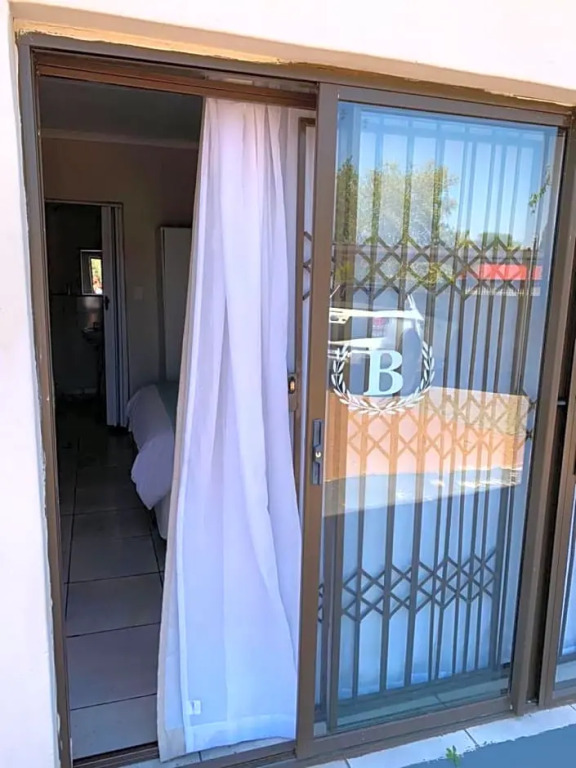 Sleep Easy Guest House