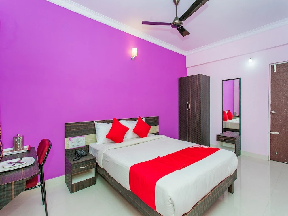 OYO 16842 Brahma Inn
