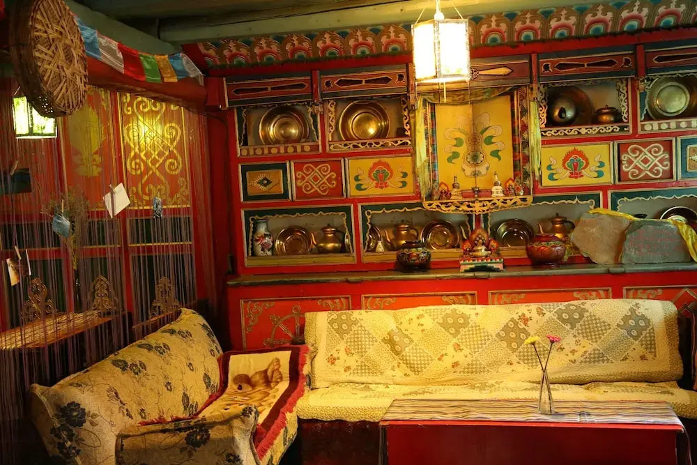 Ando Tibetan Inn