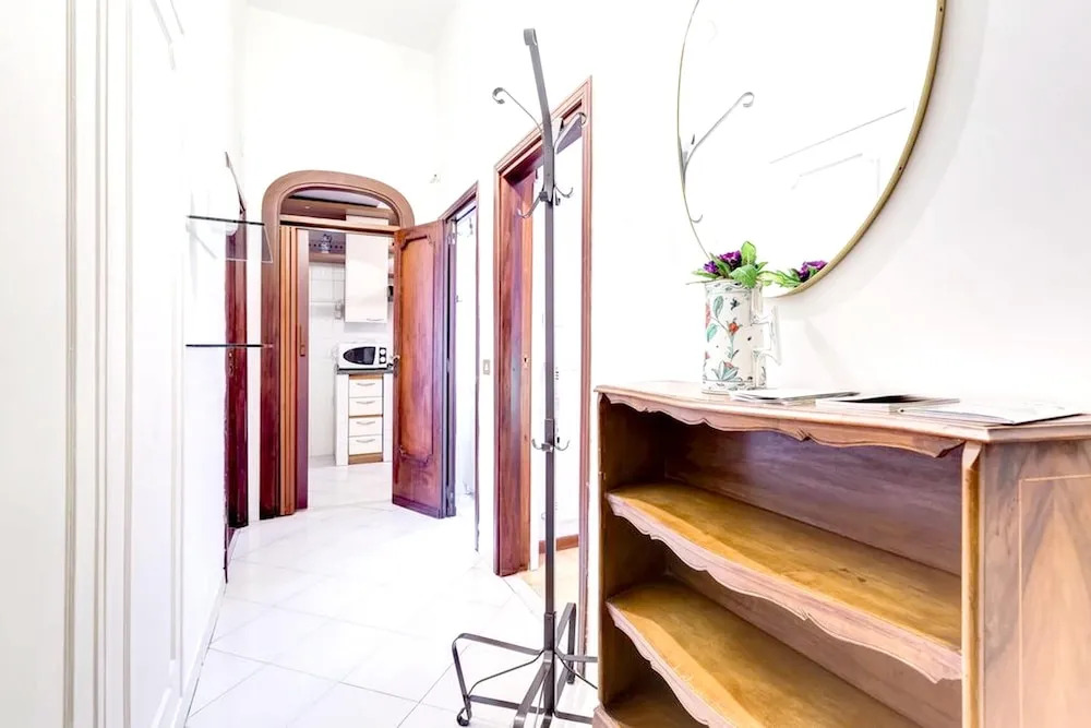 Apartment With 2 Bedrooms In Roma With Furnished Balcony And Wifi 130 Km From The Slopes