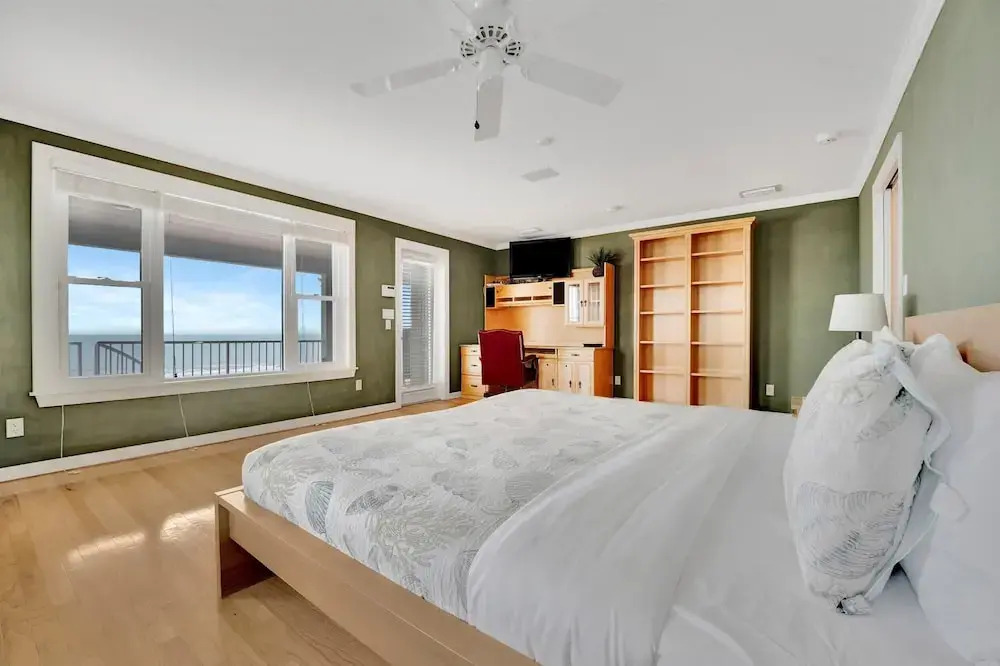 Stones Throw Beachfront Luxury Suites
