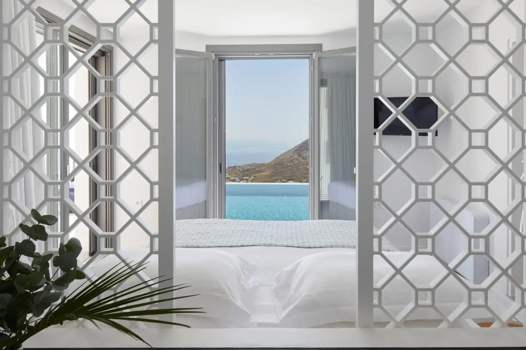 Kamini Santorini Luxury Villas