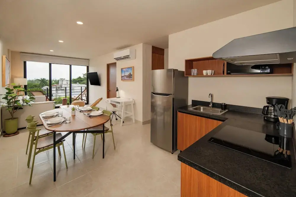 Everglades Suites