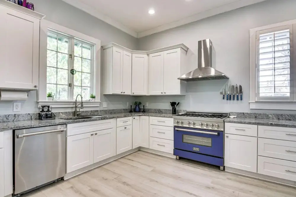 Walk to Coker University & Dtwn! Home w/ Game Room