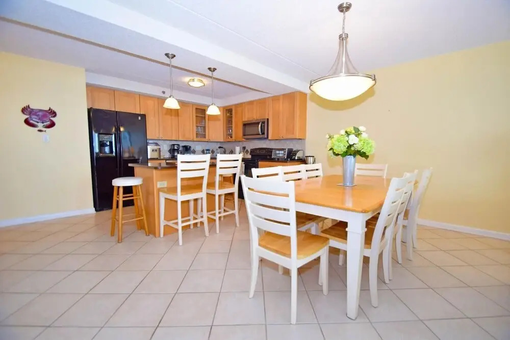 Carousel 2206 3 Bedroom Condo by RedAwning, Ocean City
