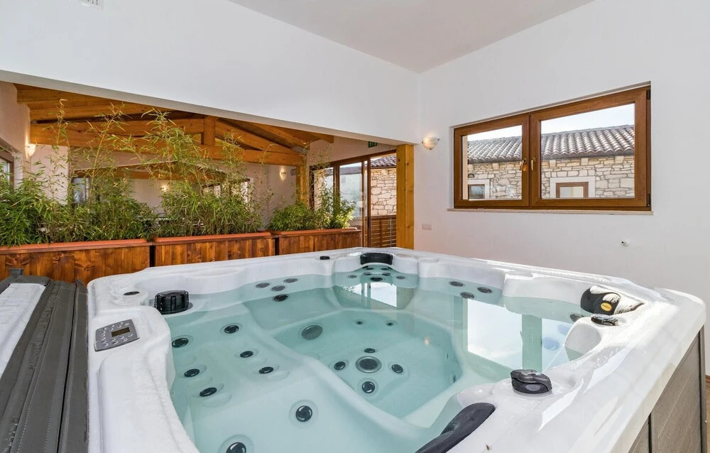 Nice Home in Marcana With Wifi and 4 Bedrooms