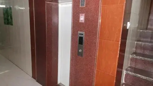 Hotel Paramount Palace