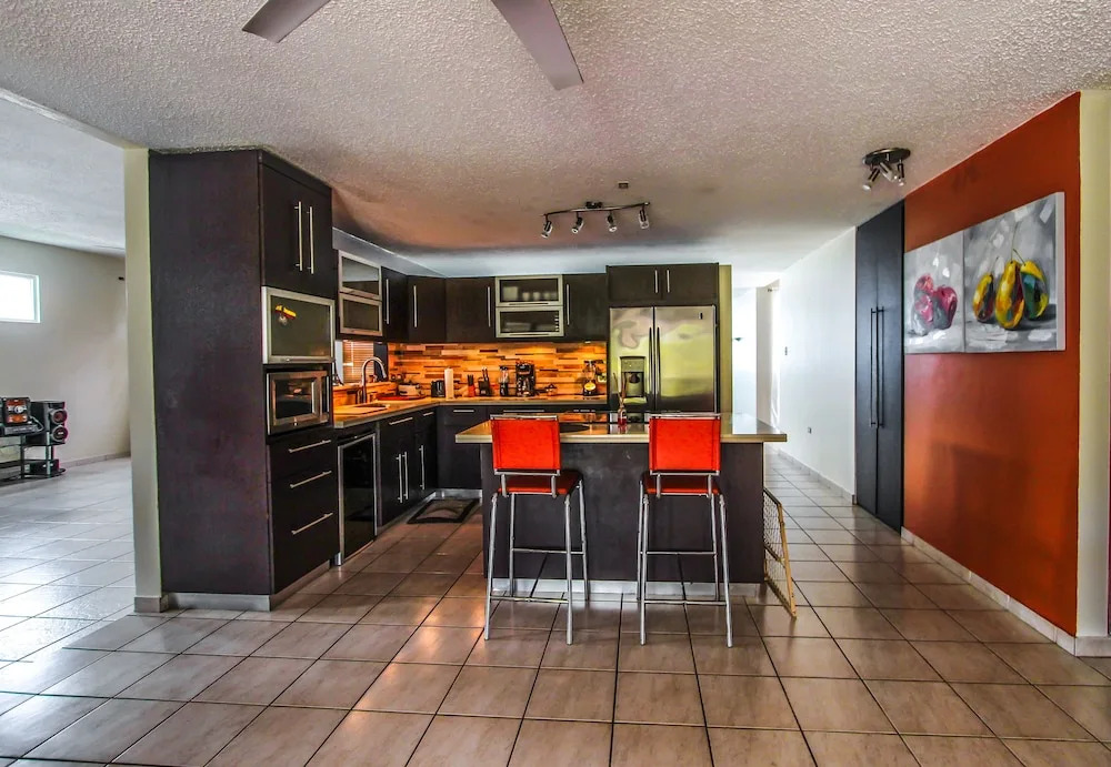 Caguas 4 Bedroom Vacation Villa