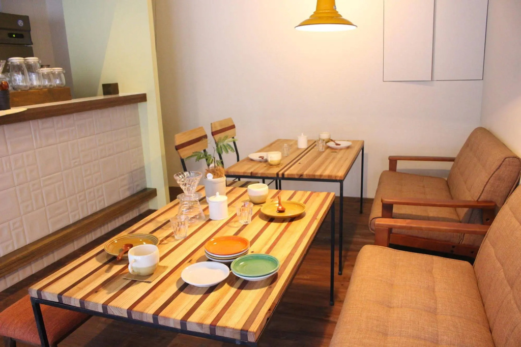 Mezamashi Sandwich - Hostel