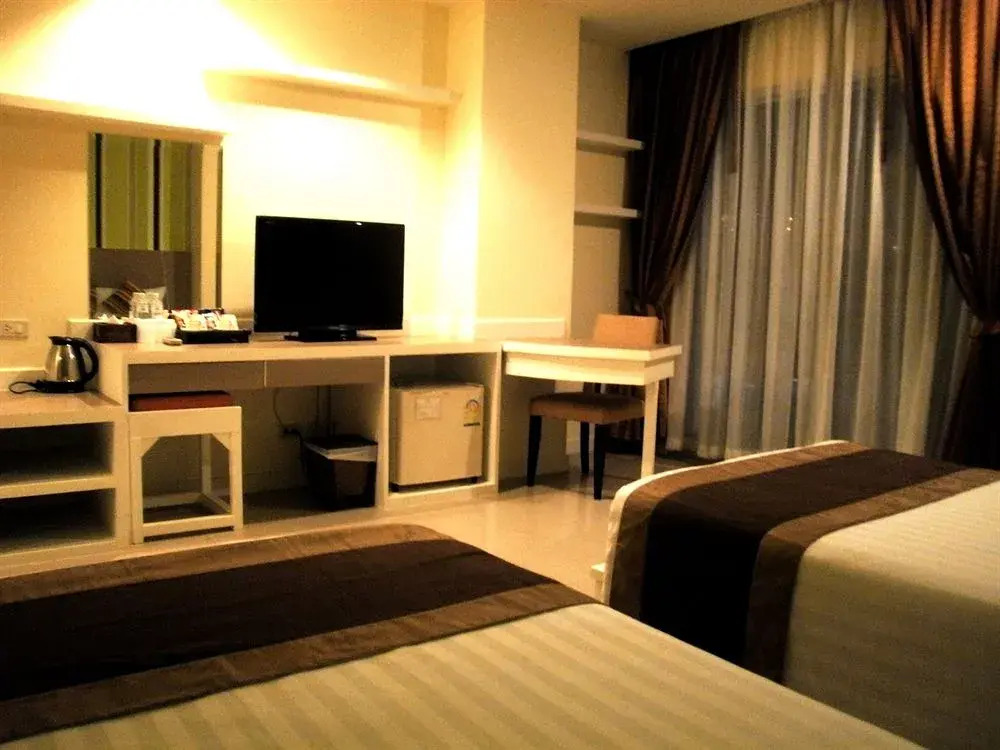 Arisa Hotel Patong Beach