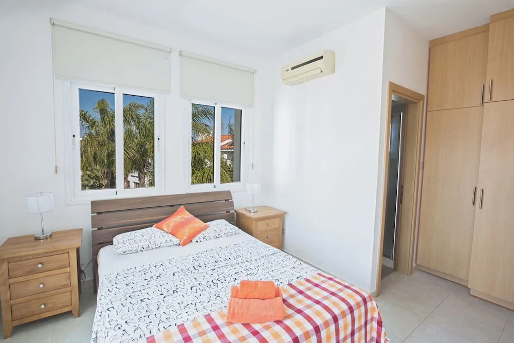 Protaras Holiday Villa Me25