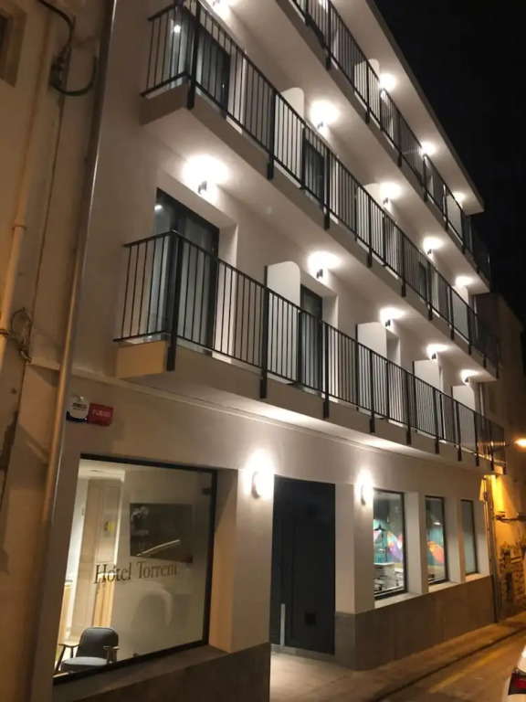 Pensió Hostal Mediterrà