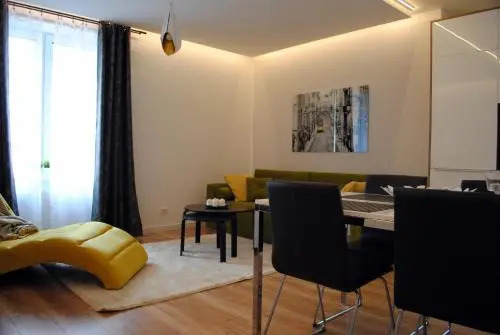 Apartament Zwycięstwa 98
