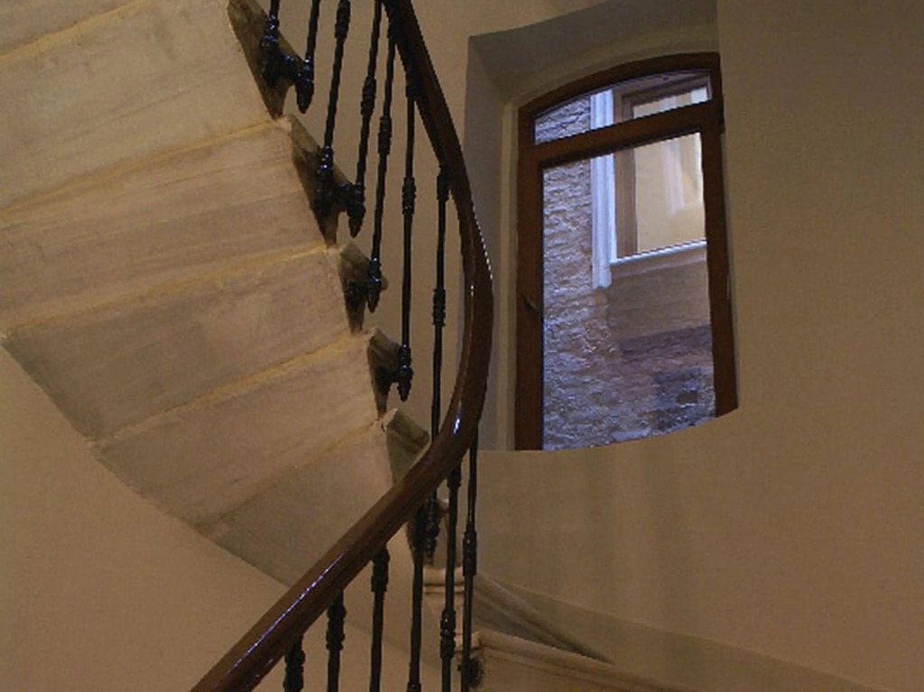 Tarus Apartments Taksim
